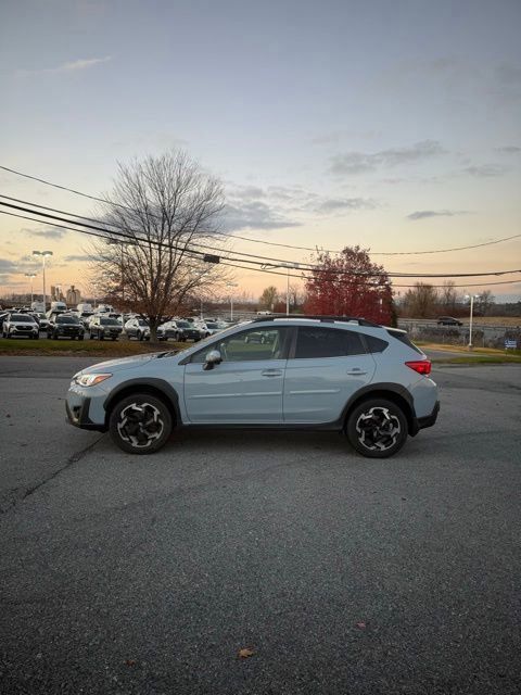 2021 Subaru Crosstrek Limited photo 2