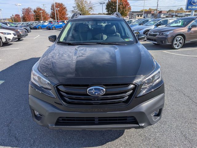 2022 Subaru Outback Onyx Edition XT photo 2