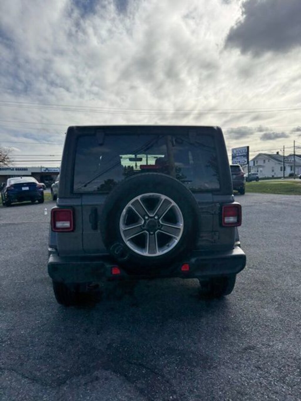 Used 2022 Jeep Wrangler Unlimited Sahara SUV