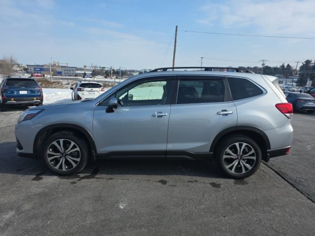 Used 2023 Subaru Forester Limited SUV