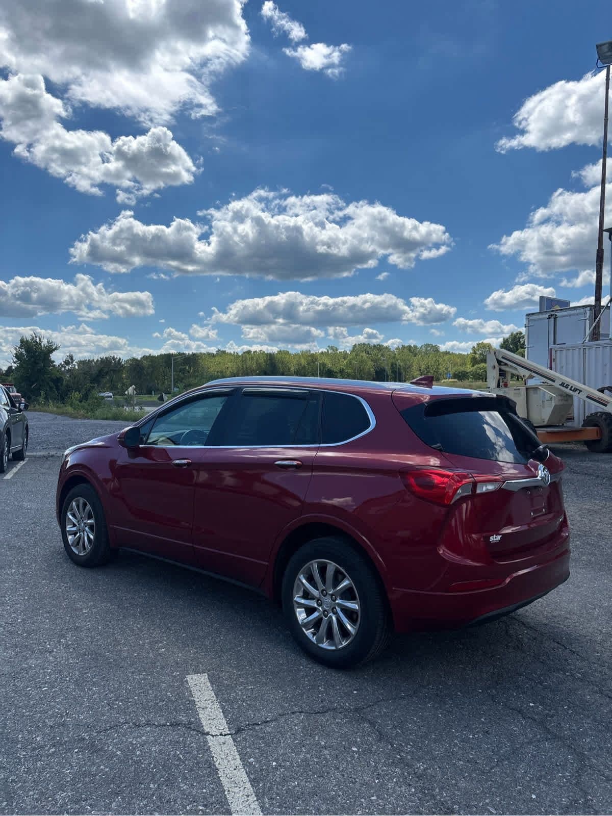 2019 Buick Envision Essence photo 3