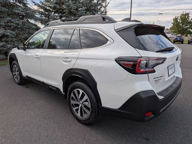 2025 Subaru Outback Premium photo 4