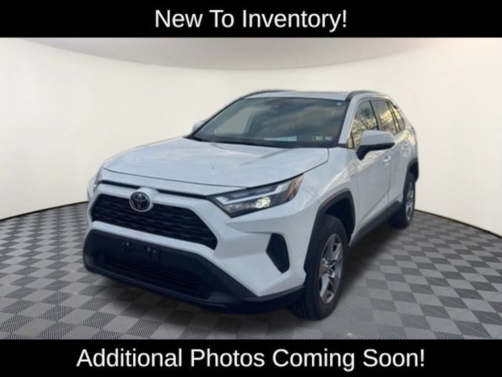 Used 2022 Toyota RAV4 XLE SUV