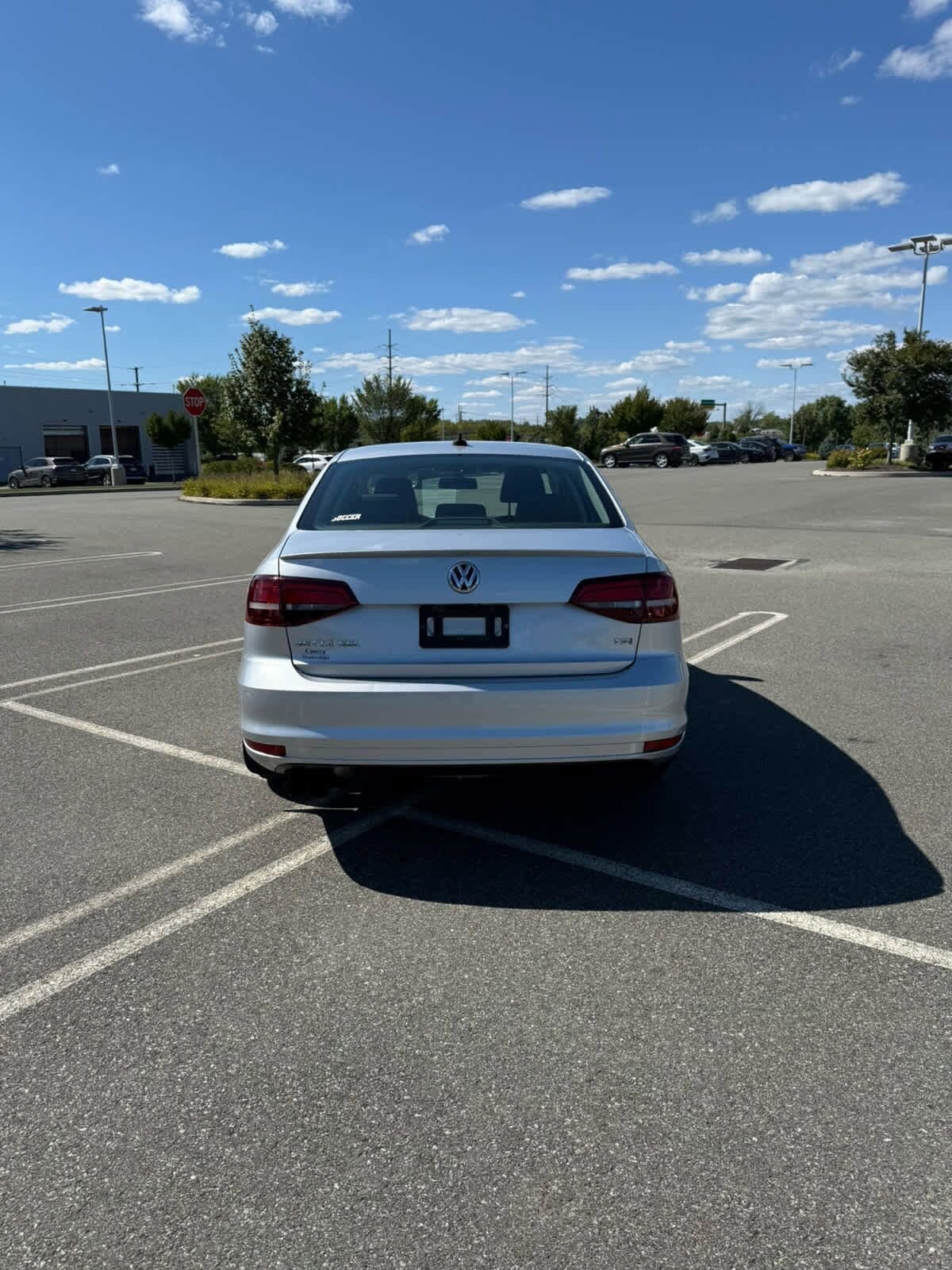 2016 Volkswagen Jetta 1.8T SEL photo 4