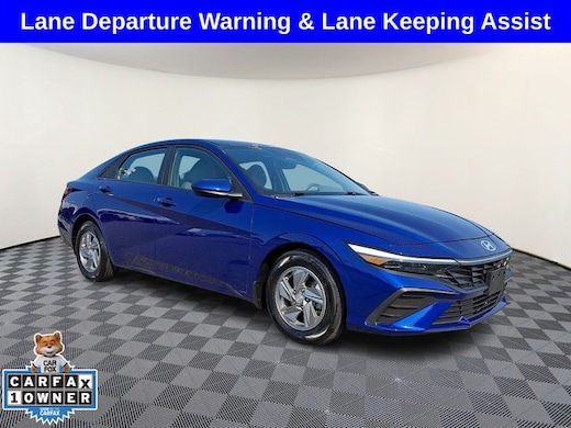 2024 Hyundai Elantra SE Sedan