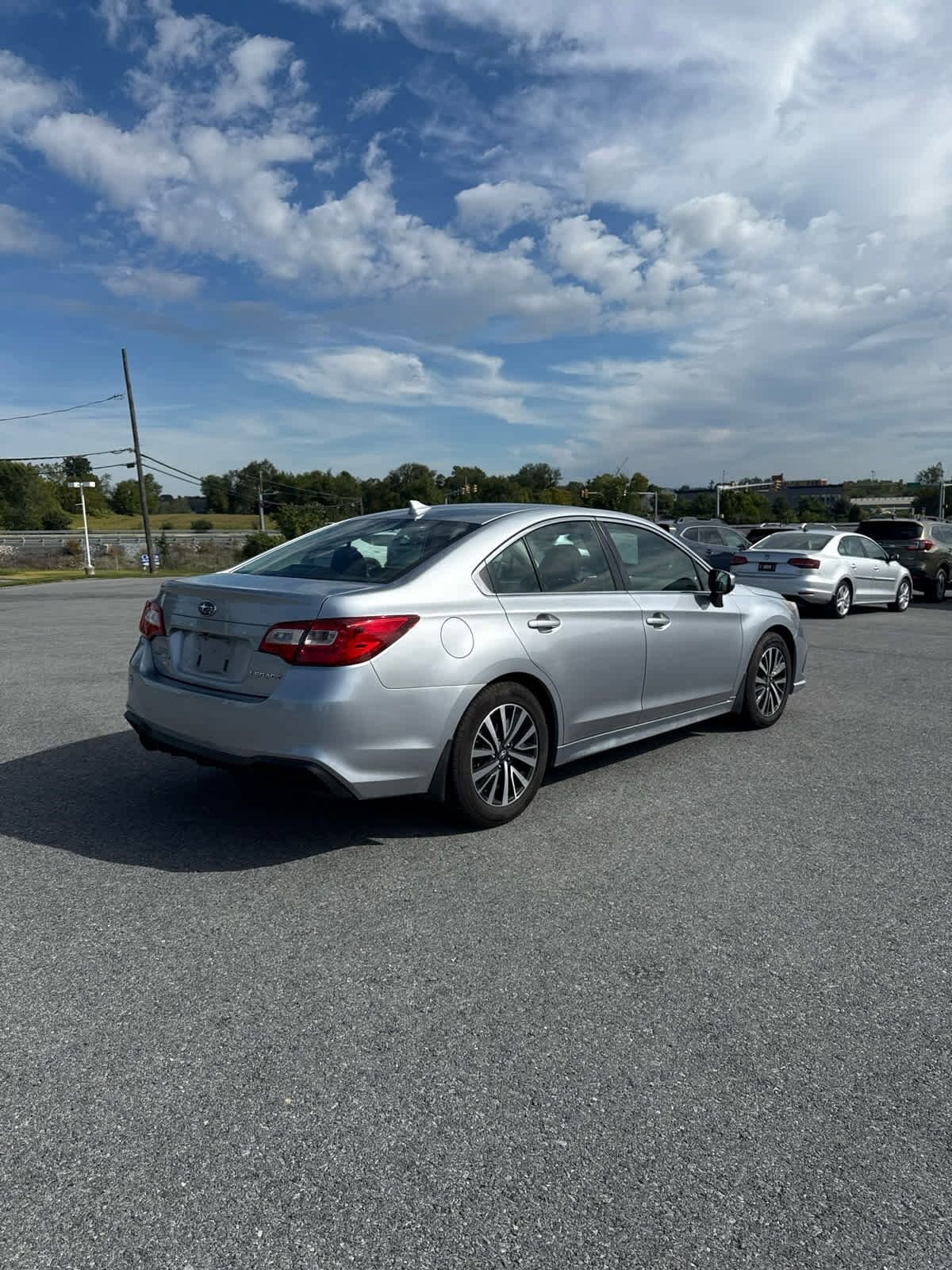 2019 Subaru Legacy 2.5i photo 4