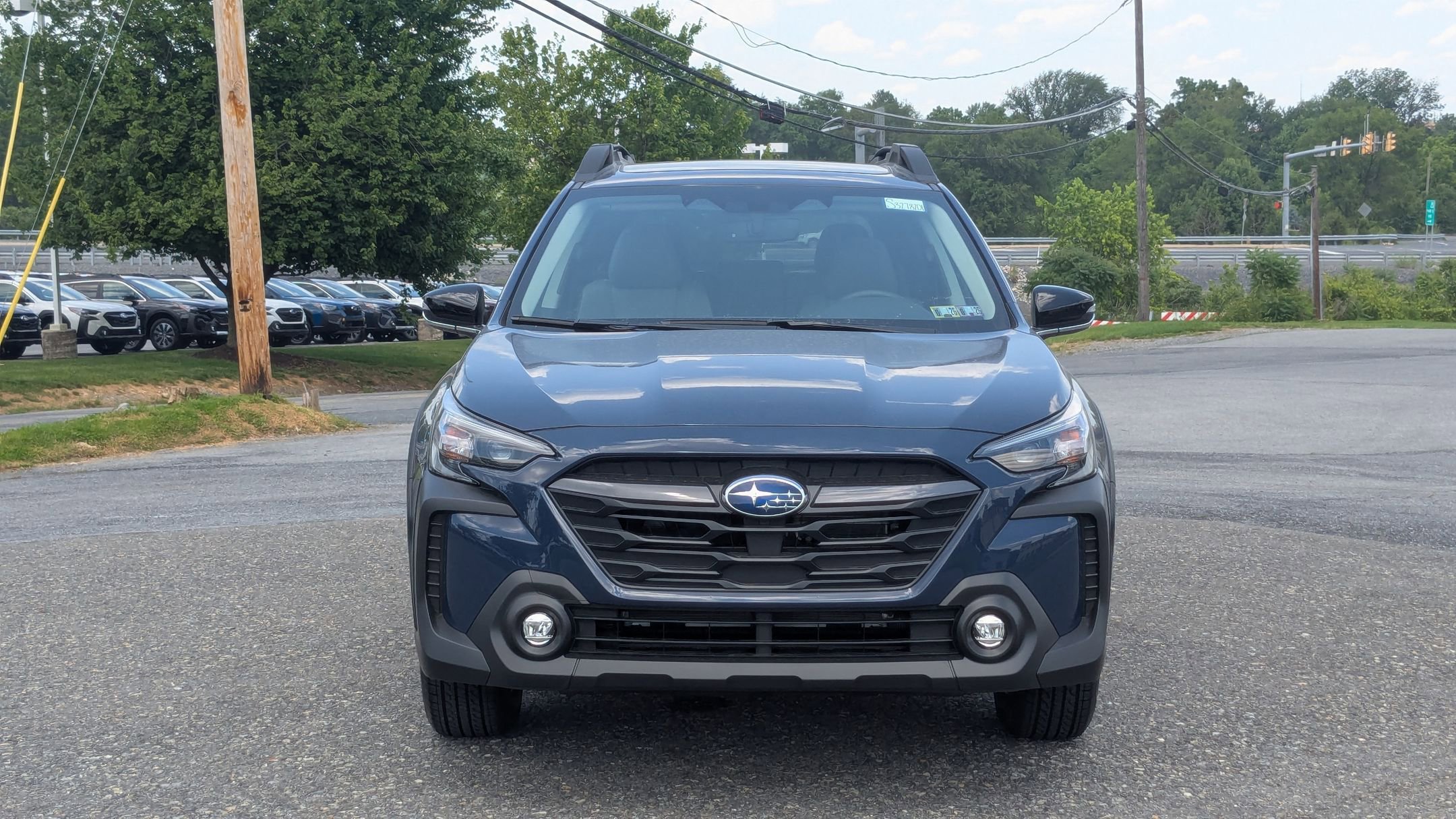 2025 Subaru Outback Premium photo 2