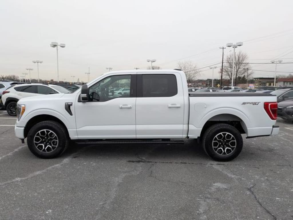 Used 2022 Ford F-150 XLT Truck SuperCrew Cab