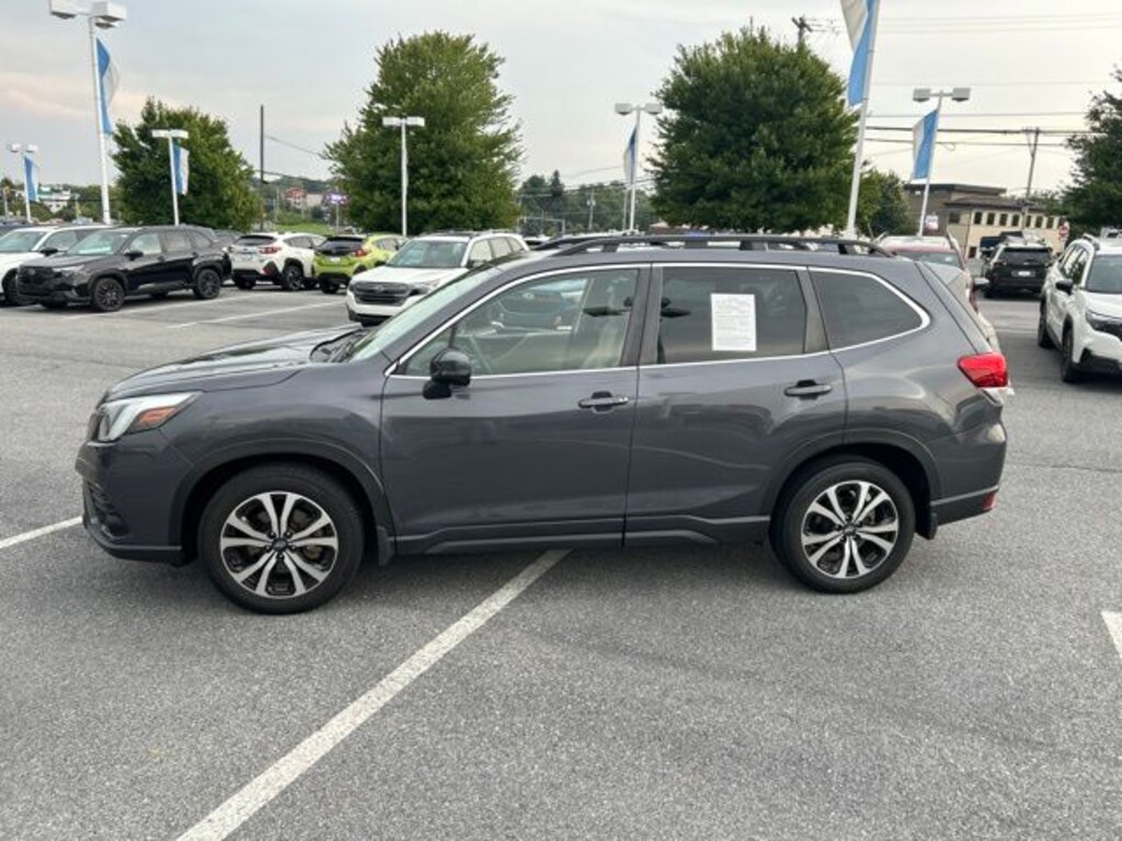 Used 2023 Subaru Forester Limited SUV