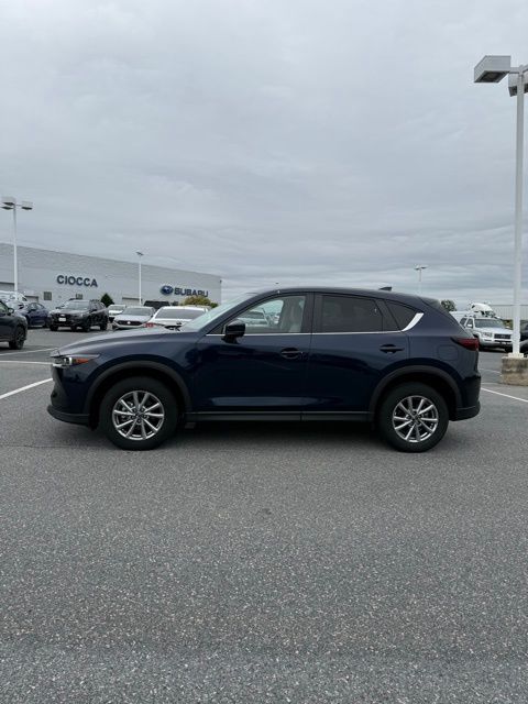 2023 Mazda CX-5 2.5 Select photo 2