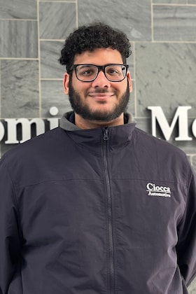 Staff member Kerlin Eusebio from ID_07db7c1c8dab