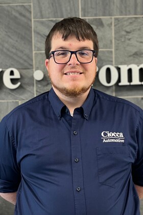 Staff member Andrew Russo from ID_07db7c1c8dab