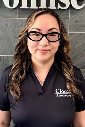 Staff member Ellen Himic from ID_c3dece642914