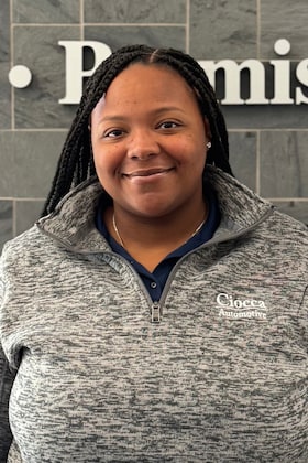 Staff member Jasmine Lander from ID_07db7c1c8dab