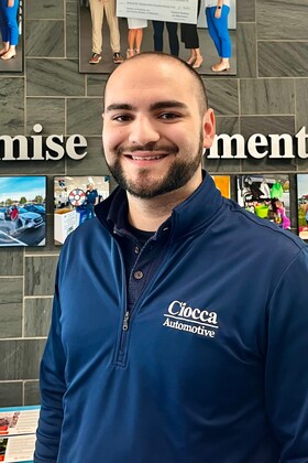 Staff member Emilio Perez from ID_c3dece642914