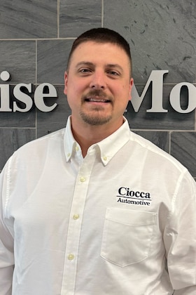 Staff member Adam Weis from ID_07db7c1c8dab