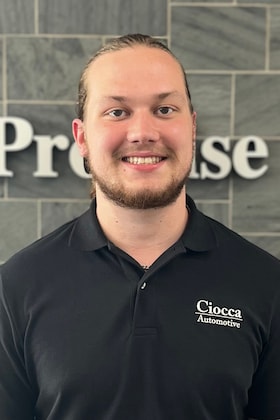Staff member Andrew Arciere from ID_c3dece642914