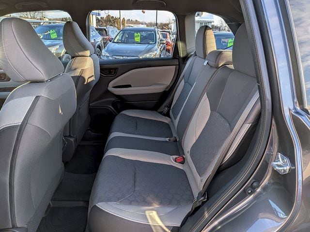 2026 Subaru Forester Base - Photo 13