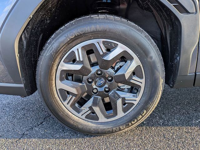 2026 Subaru Forester Base - Photo 15
