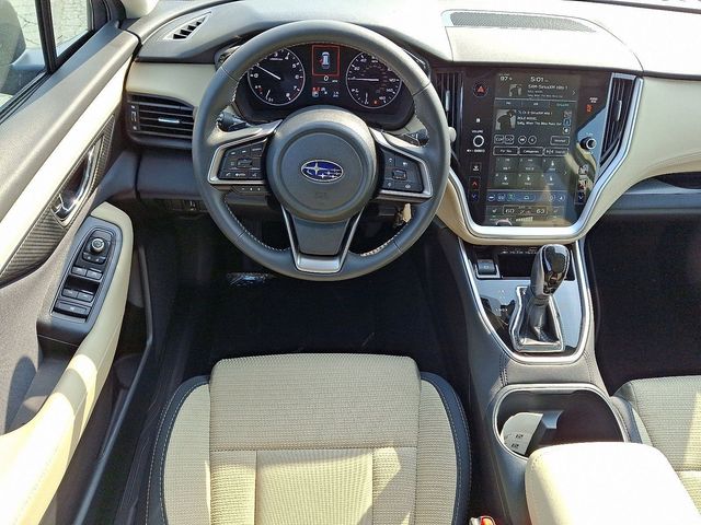 2025 Subaru Outback Premium photo 2