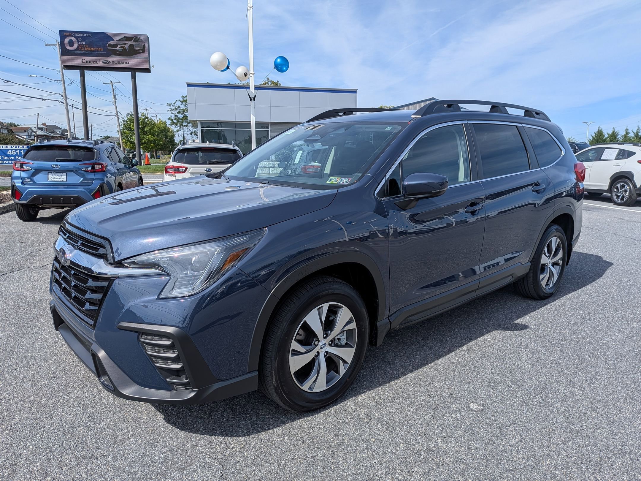 2025 Subaru Ascent Premium photo 3