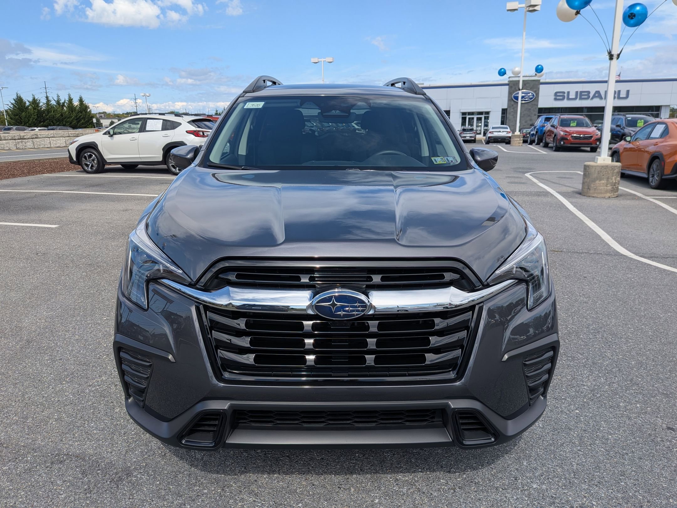 2025 Subaru Ascent Premium photo 4