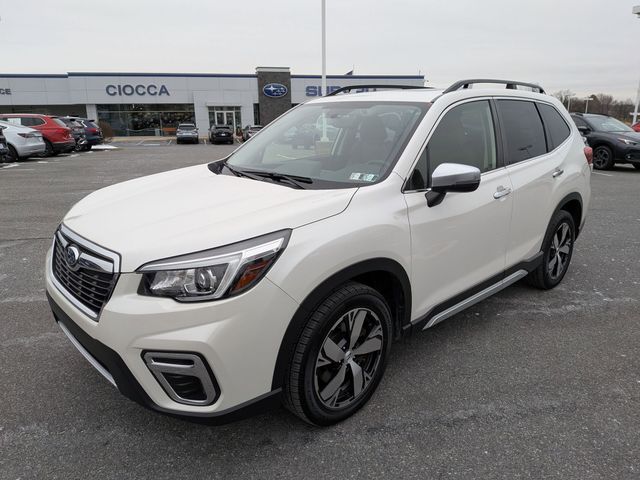 2019 Subaru Forester Touring photo 3