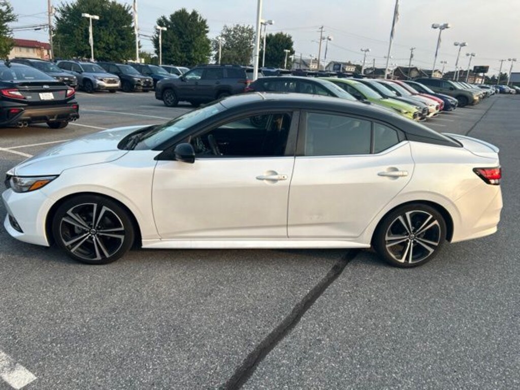 Used 2020 Nissan Sentra SR Sedan