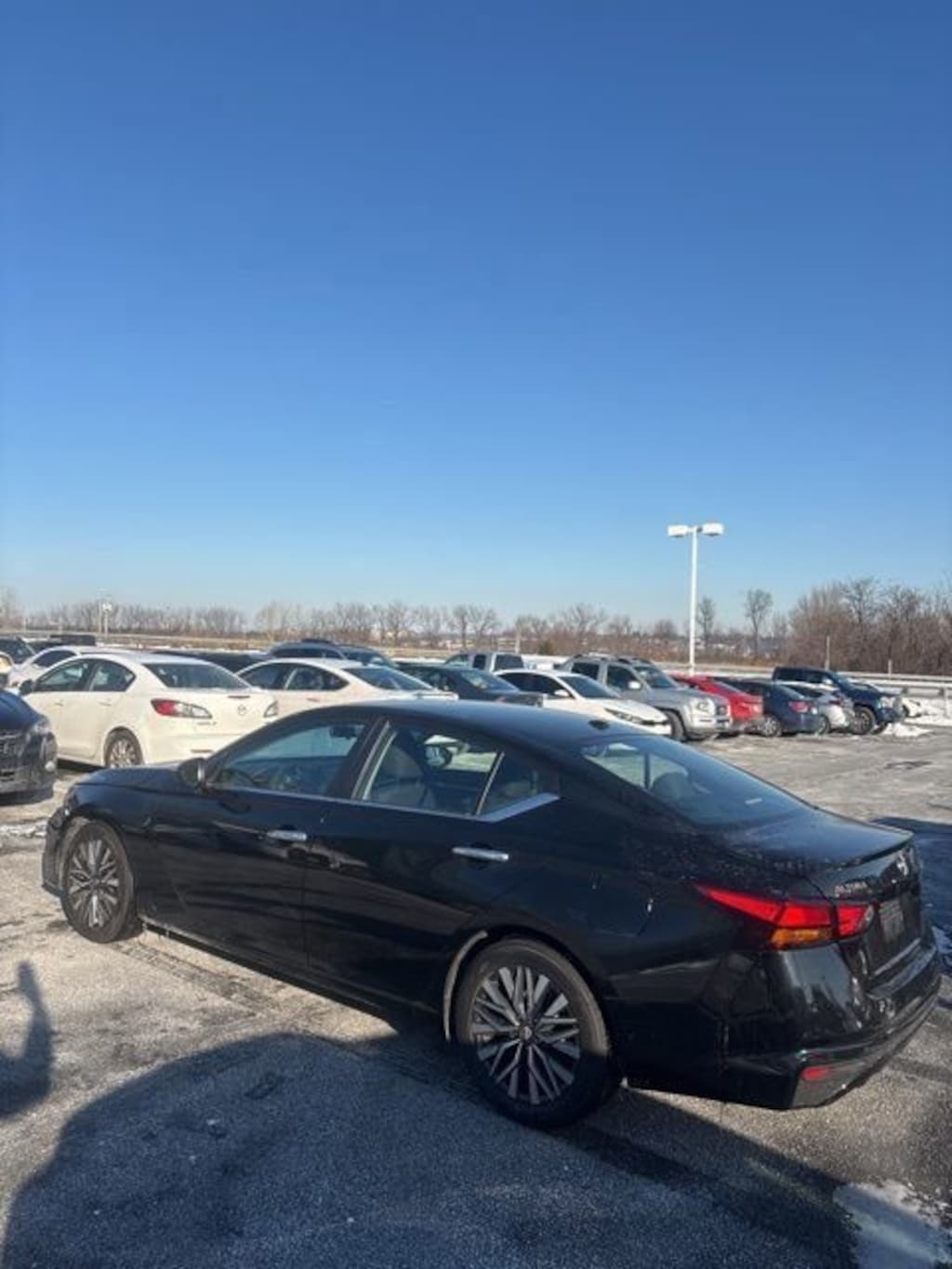 Used 2023 Nissan Altima 2.5 SV Sedan