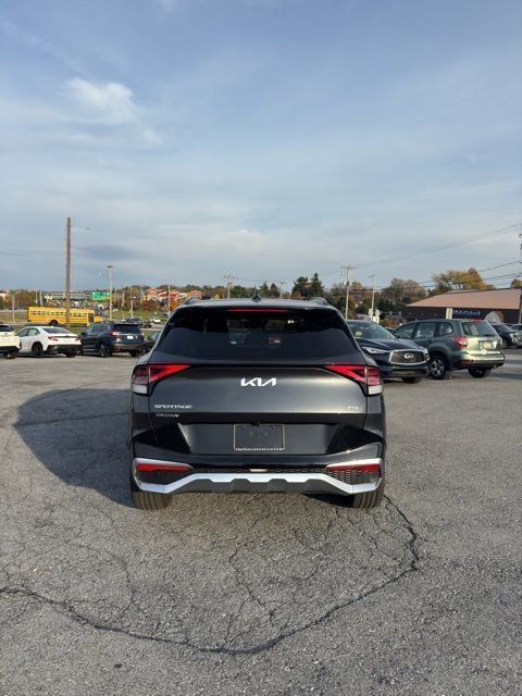 2023 Kia Sportage photo 4