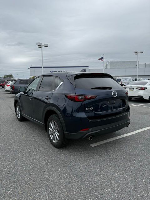 2023 Mazda CX-5 2.5 Select photo 3