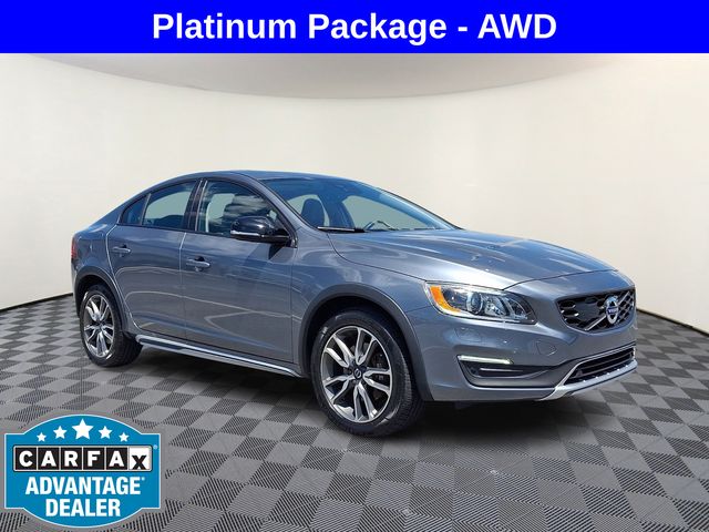 2017 Volvo S60 T5 AWD Cross Country Platinum's photo