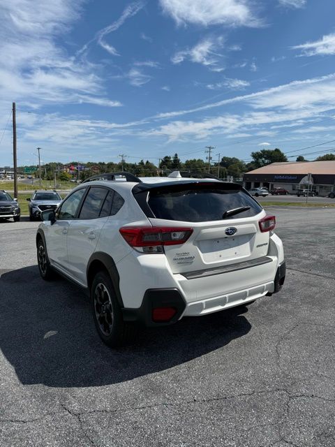 2023 Subaru Crosstrek Premium photo 2