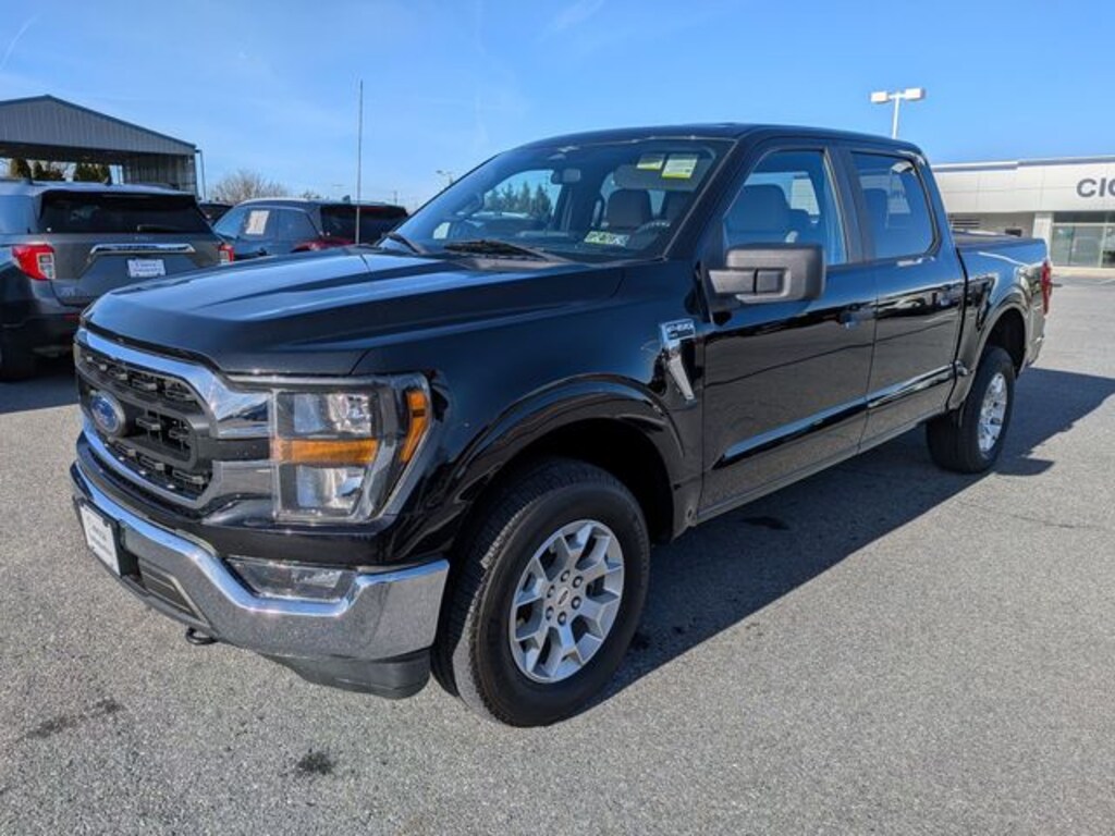 Used 2023 Ford F-150 XLT Truck SuperCrew Cab