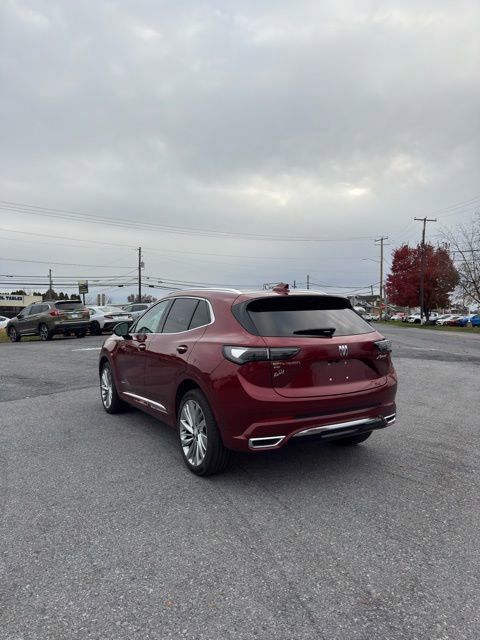 2024 Buick Envision Avenir photo 3