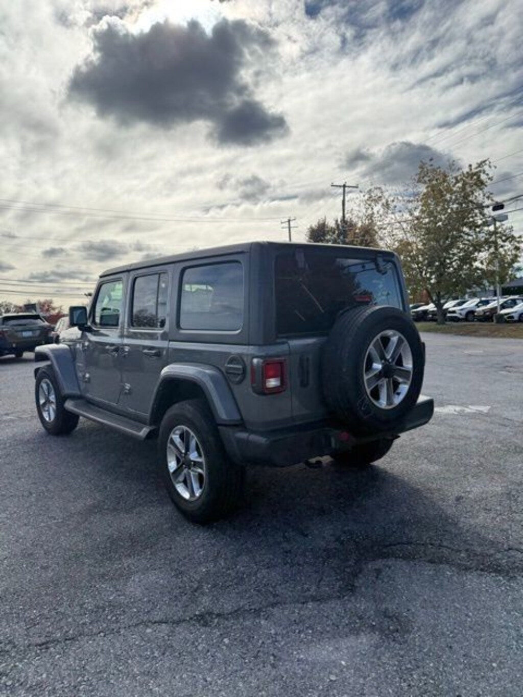 Used 2022 Jeep Wrangler Unlimited Sahara SUV