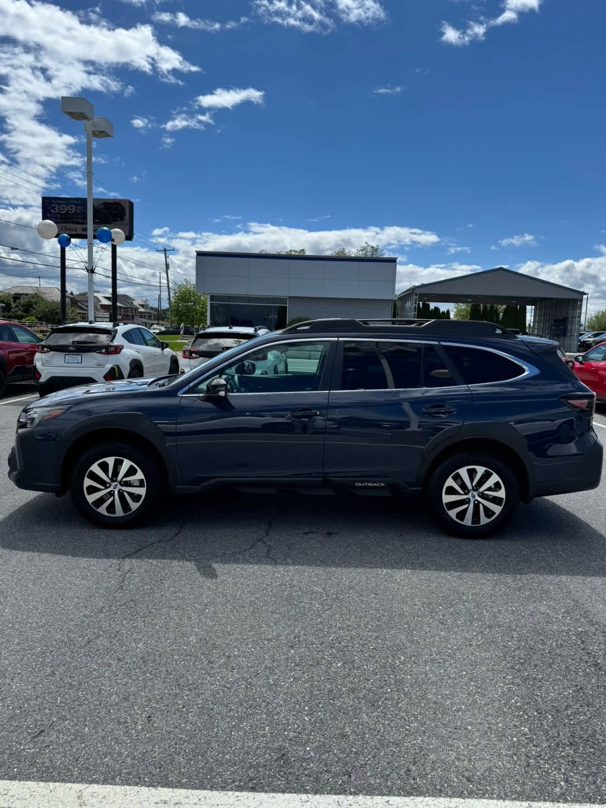 2025 Subaru Outback Premium photo 2
