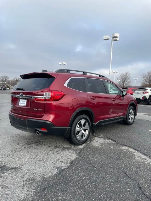 2025 Subaru Ascent Premium photo 2