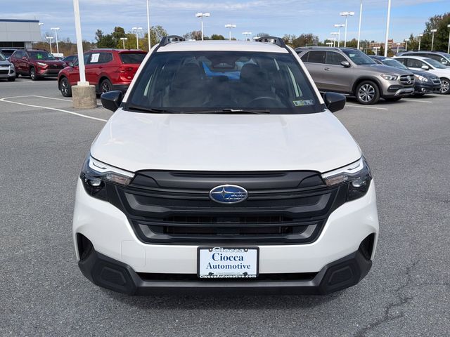 2025 Subaru Forester Base photo 2