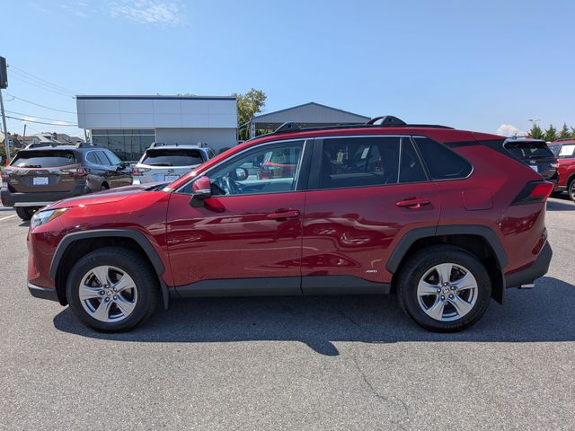2022 Toyota RAV4 Hybrid XLE photo 4