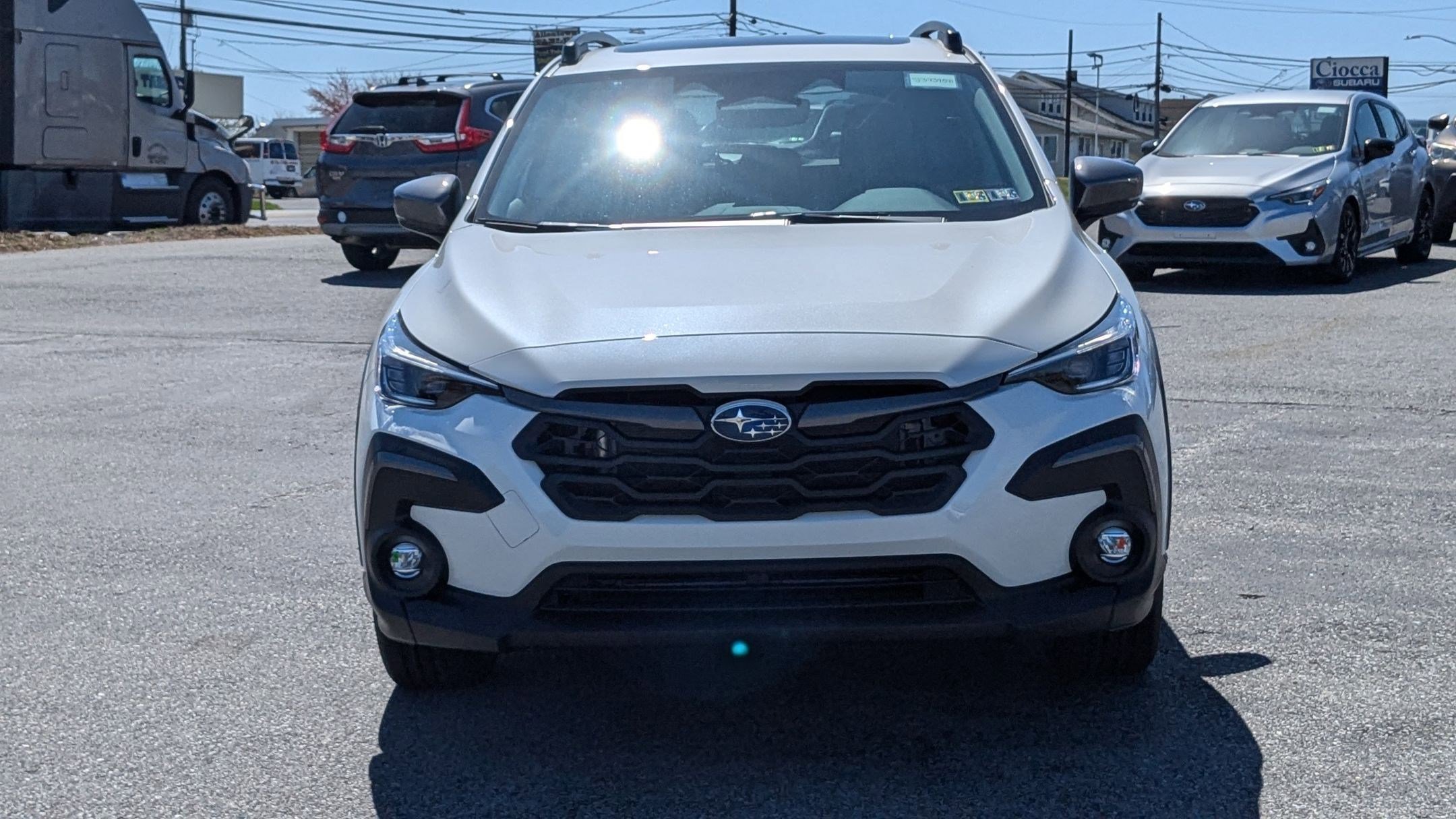 2025 Subaru Crosstrek Limited photo 2