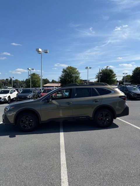 2022 Subaru Outback Onyx Edition XT photo 2