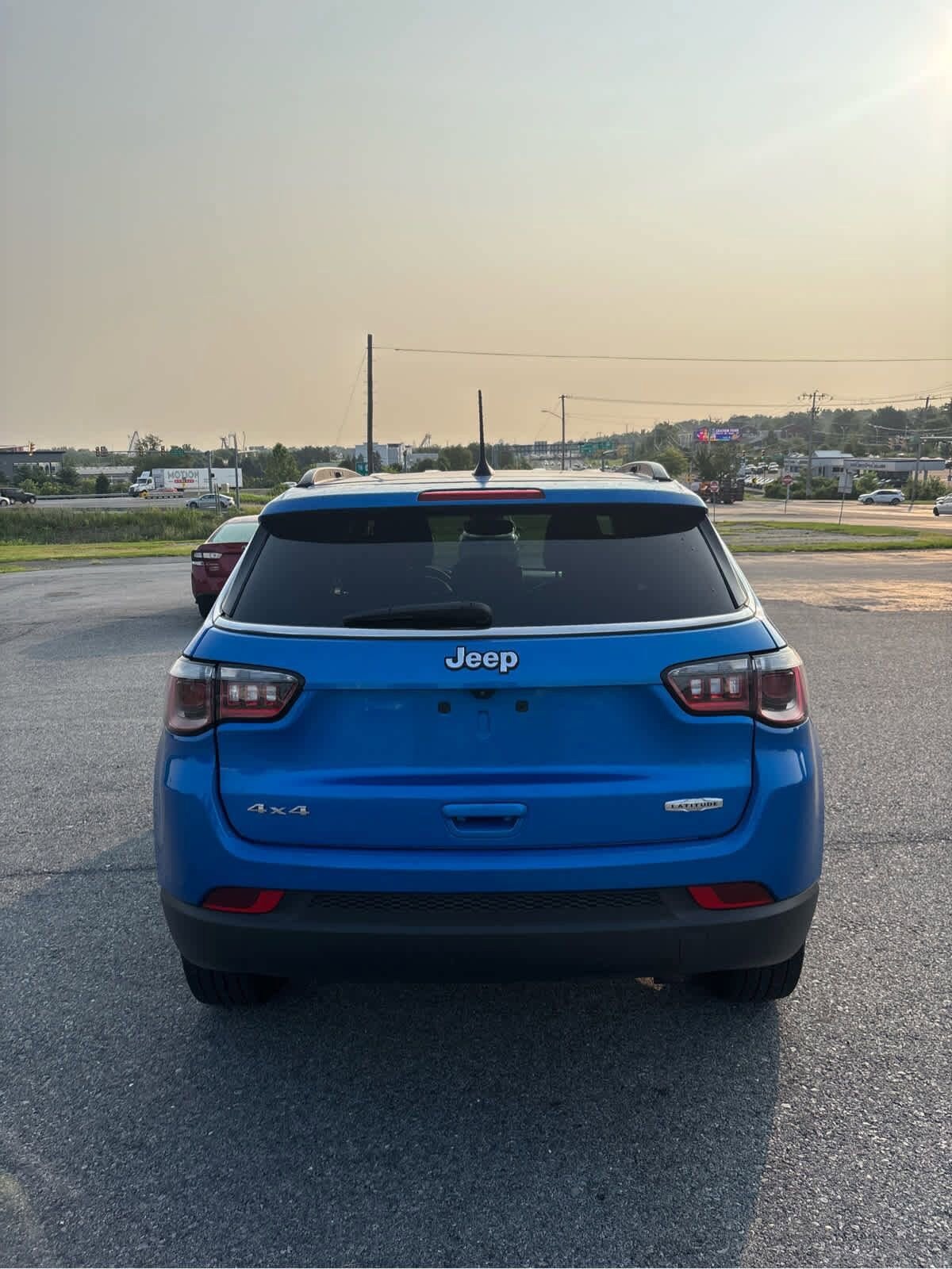 2022 Jeep Compass Latitude photo 4