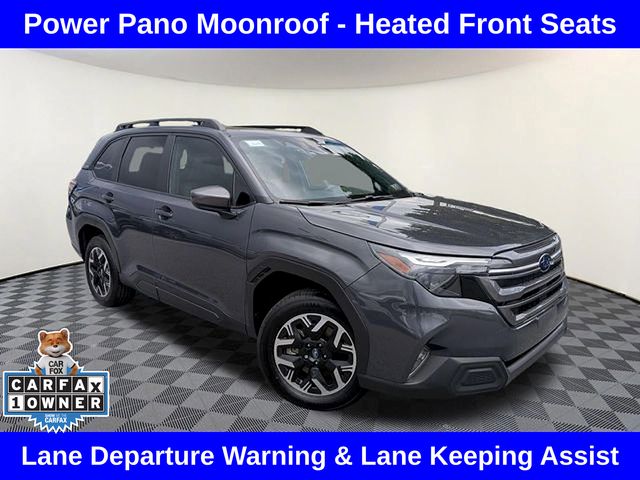 2025 Subaru Forester Premium's photo
