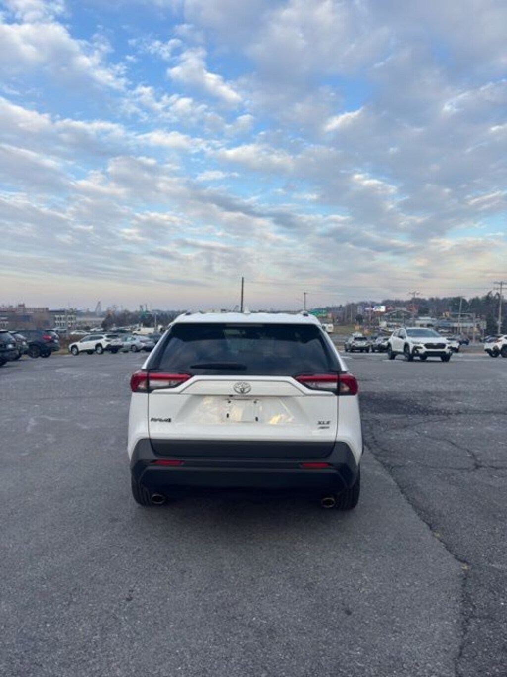 Used 2022 Toyota RAV4 XLE SUV