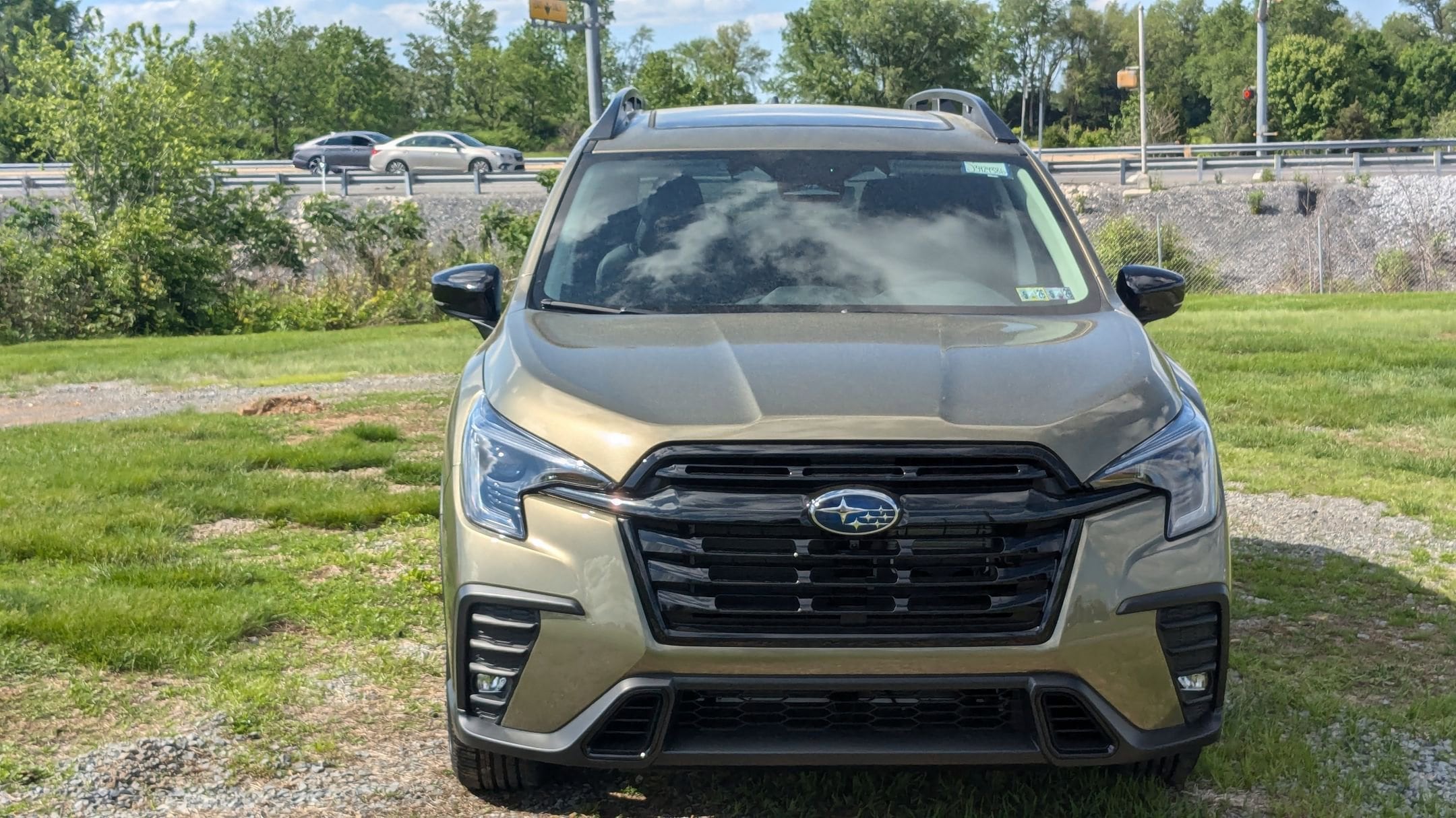 2025 Subaru Ascent Onyx Edition Touring photo 2