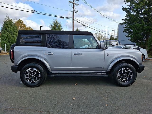 2022 Ford Bronco 4-Door Outer Banks - Photo 10