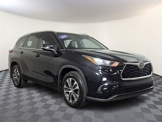 2020 Toyota Highlander XLE SUV for sale in Muncy PA