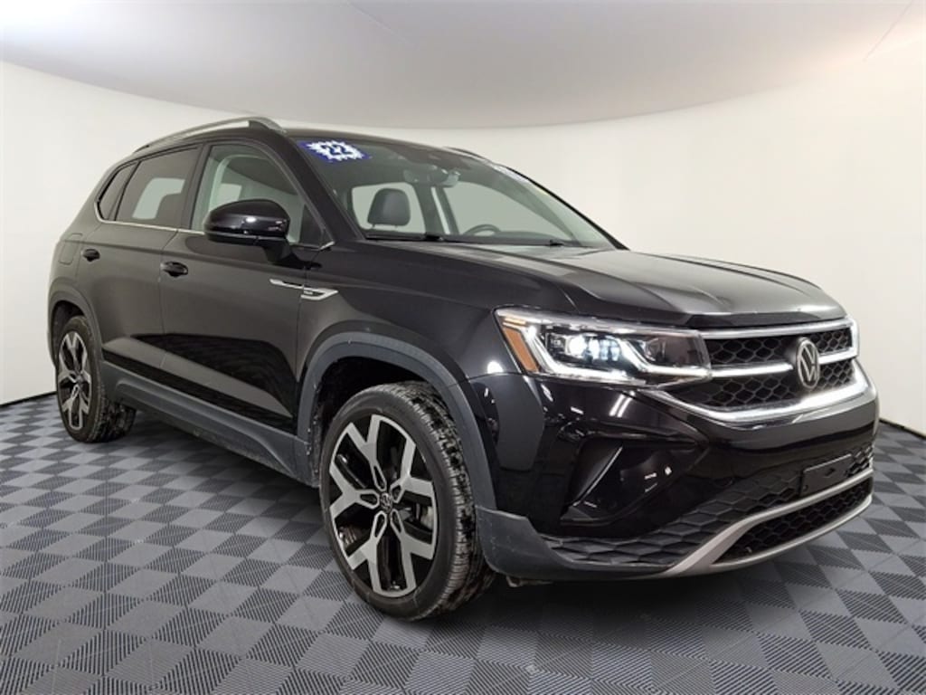 Used 2022 Volkswagen Taos 1.5T SEL SUV