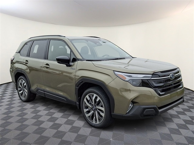 2025 Subaru Forester Touring's photo